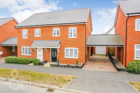 Swallow Drive, Wymondham 3 bed semi