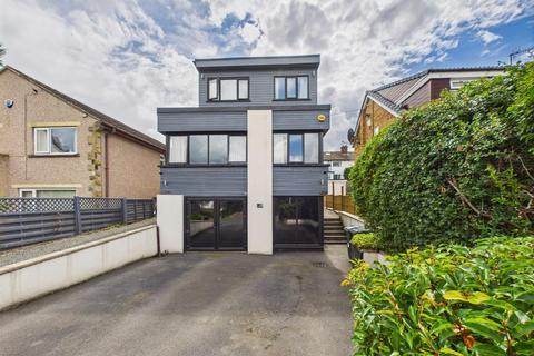 Grange Park Road, Bingley 4 bed detached house for sale