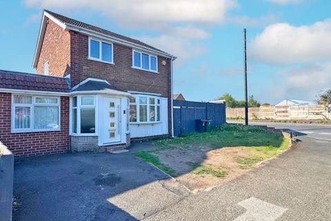 Gordon Drive, TIPTON, DY4 7LZ 4 bed detached house for sale