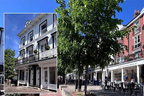 The Pantiles, Tunbridge Wells 4 bed end of terrace house for sale