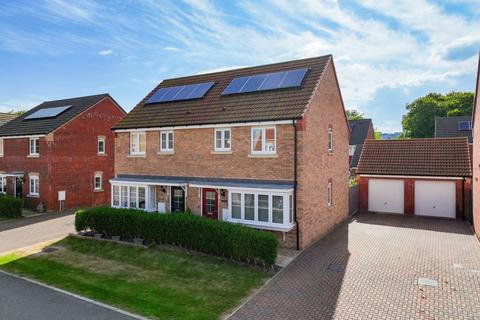 Mallow Gardens, Boston, Lincolnshire... 3 bed semi