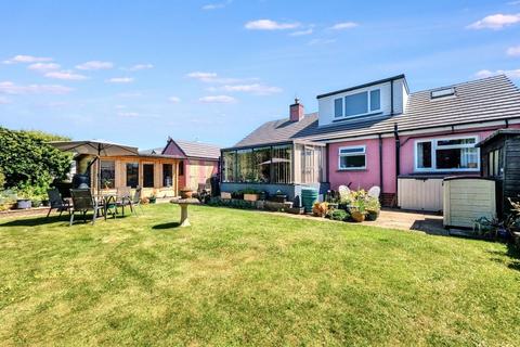 Central Road, Maryport CA15 4 bed detached bungalow for sale