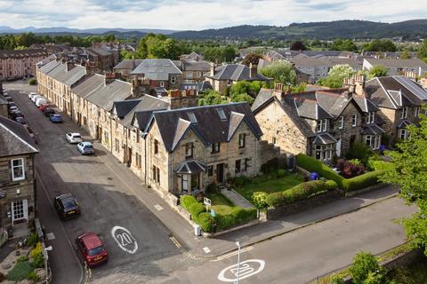 Forth Crescent, Riverside, Stirling. FK8 4 bed end of terrace house for sale