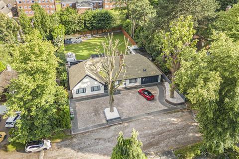 Rectory Lane, Birmingham B36 4 bed detached bungalow for sale