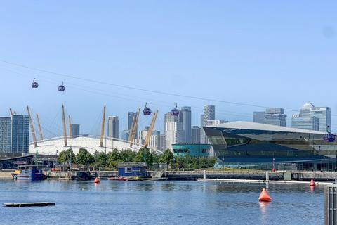 Western Gateway, London E16 3 bed apartment for sale