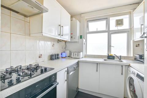 Harrow Road, Wembley, HA9 3 bed flat for sale