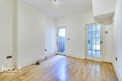 Whitehorse Road, Croydon 3 bed end of terrace house for sale