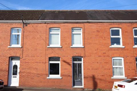 Maes Y Berllan, Ammanford SA18 2 bed terraced house for sale
