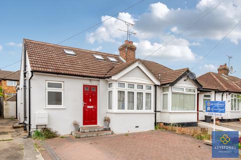 Parkside Avenue, ROMFORD, RM1 4 bed bungalow for sale