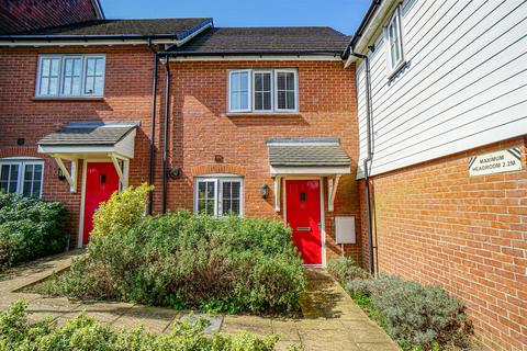 Woodlands Way, Hastings 2 bed end of terrace house for sale