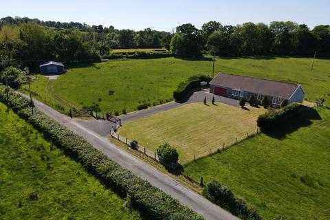 Gurrey Bank, Llandeilo, SA19 4 bed property with land for sale