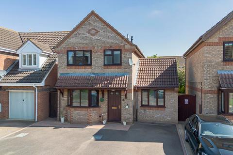 Aversley Road, Sawtry, Cambridgeshire. 3 bed detached house for sale