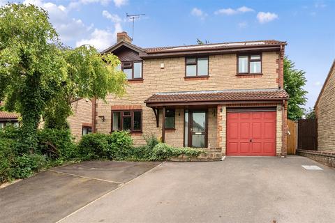 St. James Park, Yeovil 5 bed detached house for sale