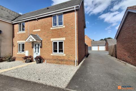 Daymond Street, Sugar Way... 3 bed semi