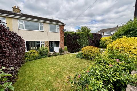 Wharfedale Crescent, Garforth, Leeds 3 bed semi