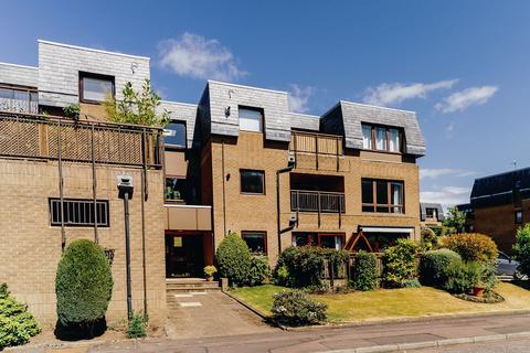 Rocheid Park, Edinburgh EH4 2 bed flat for sale