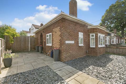 1 bedroom bungalow for sale