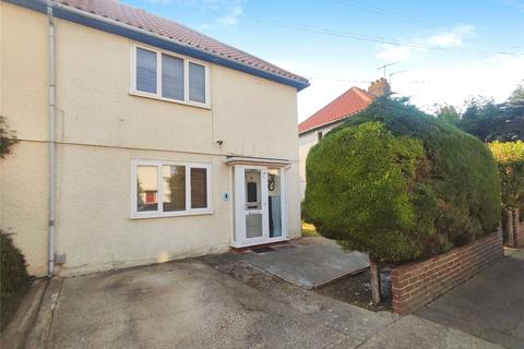 Ruskin Road, Worthing, West Sussex 3 bed end of terrace house for sale