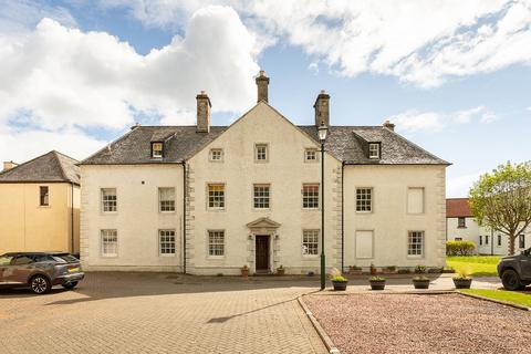 3 Aberdour House, Hewitt Place... 4 bed apartment for sale