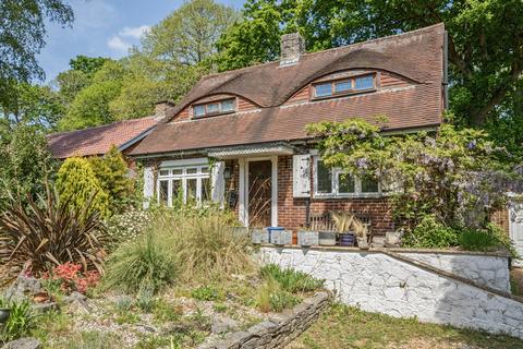Gordon Road, Chandler's Ford... 4 bed detached house for sale