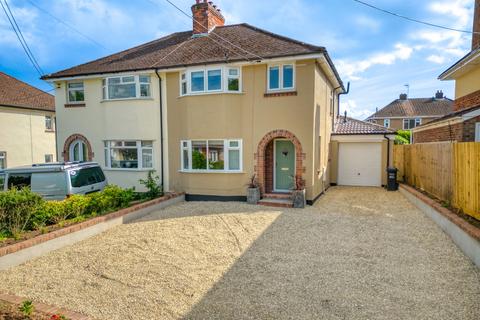 4 bedroom semi-detached house for sale