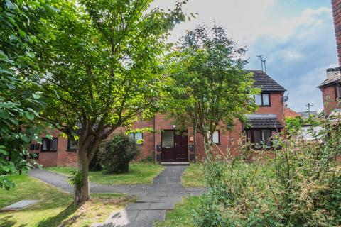 Lovell Court, Irthlingborough NN9 1 bed apartment for sale