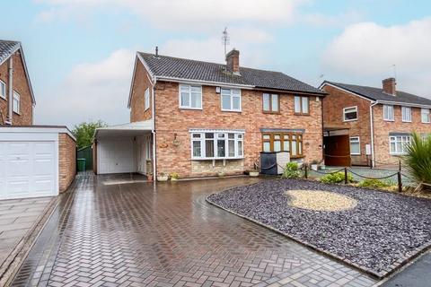 Woodlands Drive, Wolverhampton 3 bed semi