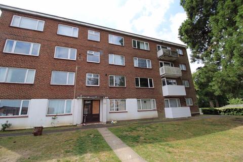 West End Road, Southampton SO18 2 bed flat for sale