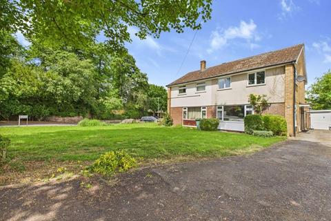 Greenvale, Newport TF10 3 bed semi