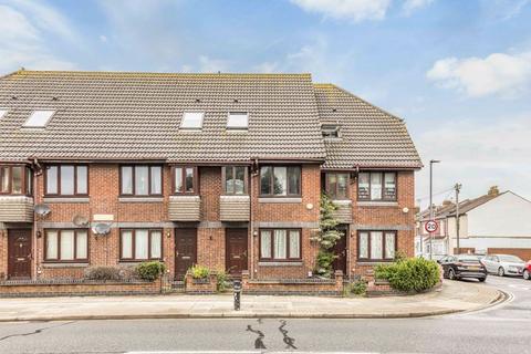 Goldsmith Avenue, Southsea 1 bed apartment for sale