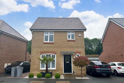 Vicarage Farm Drive, Blackthorn... 3 bed detached house for sale