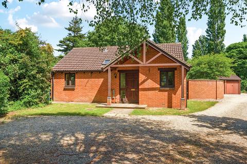Cherwell Drive, Marston, Oxford 3 bed bungalow for sale