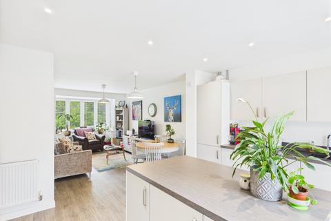 Wrendale Drive, Worcester... 4 bed detached house for sale