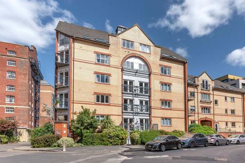 Bristol BS1 Studio for sale