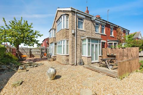 Harris Avenue, Lancashire FY1 3 bed end of terrace house for sale