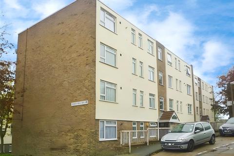 Humber Crescent, Kent ME2 2 bed flat for sale