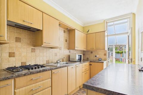 Lynton Grove, Portsmouth, PO3 3 bed terraced house for sale