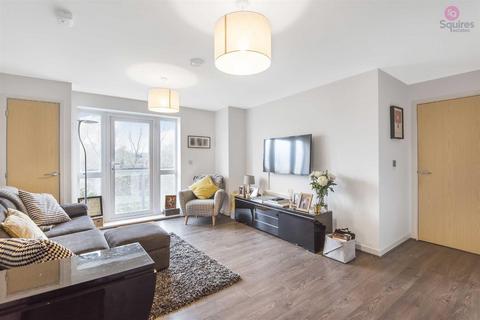 Todd Close, Borehamwood 2 bed flat for sale