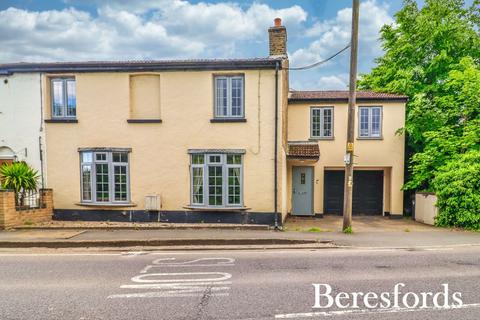 Ockendon Road, Upminster, RM14 3 bed semi