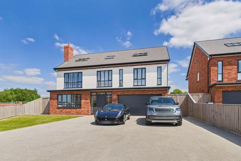 Greenfields off Gaw Hill Lane 5 bed detached house for sale