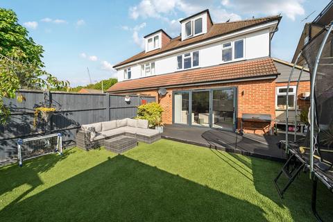Wentworth Drive, Pinner, HA5 3 bed semi
