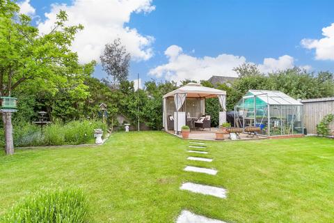 Dungeness Road, Lydd, Romney Marsh, Kent 4 bed detached bungalow for sale