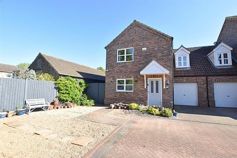 Countess Close, New Waltham, Grimsby... 3 bed townhouse for sale
