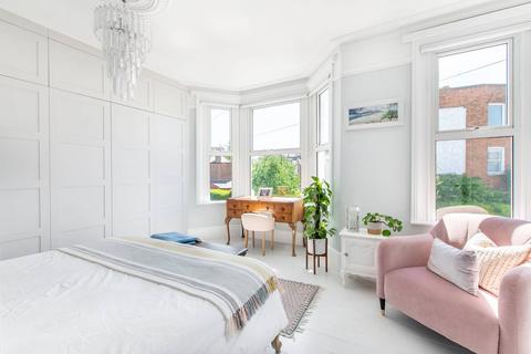 Harlesden Gardens, Harlesden, London... 4 bed terraced house for sale