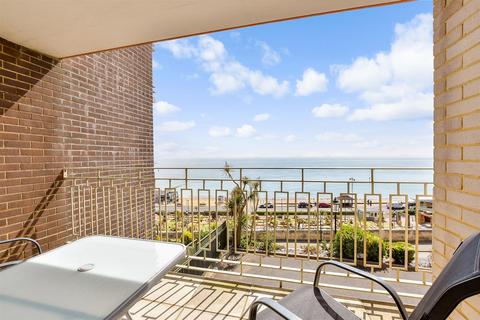 Delphi Court, Shanklin PO37 2 bed apartment for sale