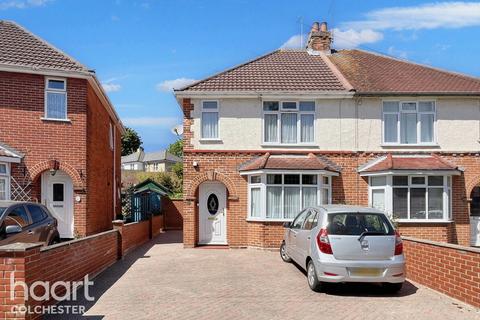 Smythies Avenue, Colchester 2 bed semi