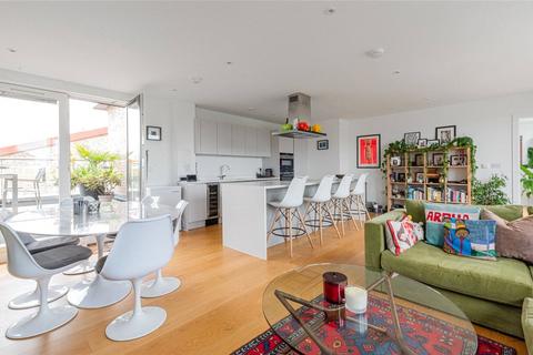 Tollgate Gardens, London, NW6 3 bed apartment for sale