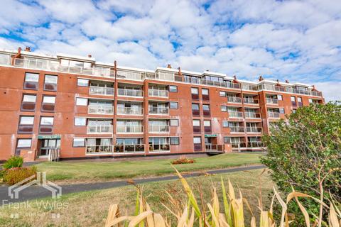 The Majestic, North Promenade, Lytham... 2 bed apartment for sale
