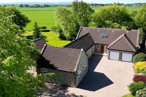 Ashwood Steadings, Millnathort KY13 5 bed detached house for sale