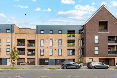 Royal Anglian Way, Dagenham, RM8 1 bed apartment for sale